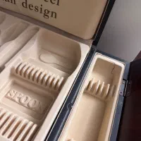 جعبه ی قاشق و چنگال در حد نو و تمیز|ظروف سرو و پذیرایی|تهران, قیطریه|دیوار