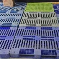 پالت پلاستیکی ۱۲۰×۱۰۰×۱۵|فروشگاه و مغازه|قم, ولیعصر|دیوار