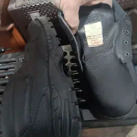 کفش ایمنی نگهبان|کیف، کفش، کمربند|اراک, |دیوار