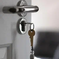 قفل کلیدسازی نواب ازادی طرشت صادقیه فردوس مرزداران|خدمات پیشه و مهارت|تهران, ستارخان|دیوار