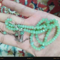 تسبیح و گردنبند سنگ طبیعی کمیاب نیست اصلا مثل اینا