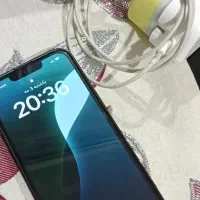 آیفون ۱۳ نرمال در حد نو