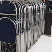 اجاره میزو صندلی.باندفلشخور .نورپردازی .جایگاه