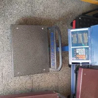 ترازو باسکول 130کیلو مارک کمری|فروشگاه و مغازه|سنندج, |دیوار