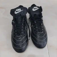 کتونی استوک فوتبال سایز۴۱ ۴۲