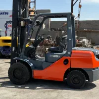 لیفتراک تویوتا ۳/۵ تن