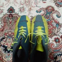 کفش چمن سایز 39 درحد نو