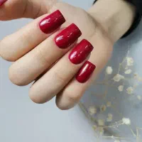 خدمات واموزش کاشت ناخن|خدمات آرایشگری و زیبایی|قم, آزادگان|دیوار
