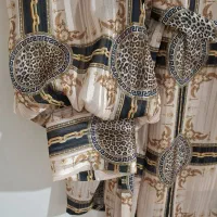 شومیزوپالتو|لباس|اراک, |دیوار