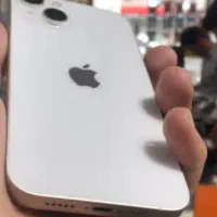 ایفون 13 نرمال سفید