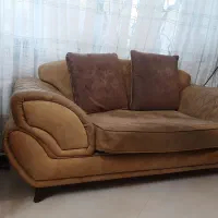 مبل دو دست  در حد نو و بسیار کم کار سالم سالم|مبلمان خانگی و میز عسلی|مشهد, احمدآباد|دیوار