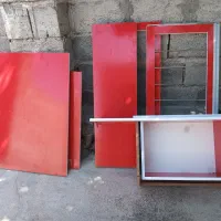 تخت خواب نوزاد همراه با محافض نوزاد