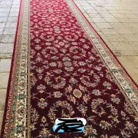 فرش متری قرمز