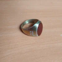 انگشتر استیل مردانه با نگین سرخ
