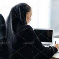 منشی ساده کار دفتری