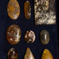 انواع سنگ طبیعی دست تراش|جواهرات|رشت, پارک شهر|دیوار