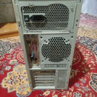 کامپیوتر|رایانه رومیزی|مرودشت, کناره|دیوار