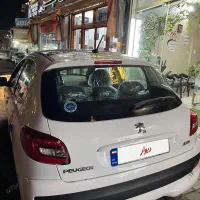 ۲۰۷ دنده سقف شیشه