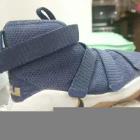 تعدادی کفش و کتونی دخترانه و پسرانه  سایز ۲۳تا۳۵