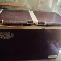 یخچال بستنی