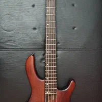 گیتار بیس الکتریک 5 سیم کورت|گیتار، بیس، امپلیفایر|اسلام‌شهر, شهرک مفیدی|دیوار