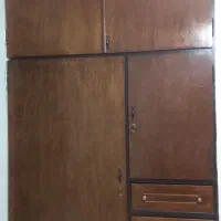 در کمد دیواری وکشو وکتیبه نراد