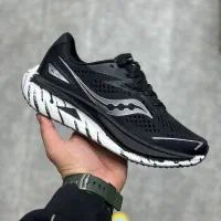 کتونی ساکنی مخصوص پیاده روی