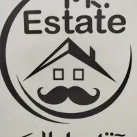 منشی و مشاور املاک