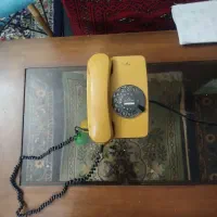 تلفن قدیمی سالم
