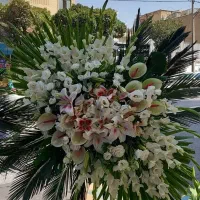 تاج گل درباری تاج گل یک طبقه و دو طبقه ترحیمی|گل و گیاه طبیعی|تهران, پونک|دیوار