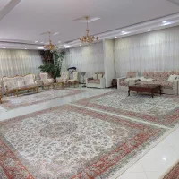 آپارتمان ۱۷۰ متری کم واحد