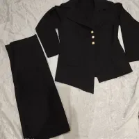 کت و دامن زنانه وپالتو