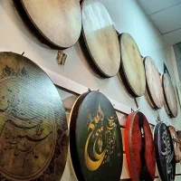 گالری موسیقی آونگ|گیتار، بیس، امپلیفایر|سرایان, |دیوار