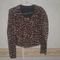 تعدادی لباس درحدنو|لباس|الوند, |دیوار