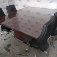 میز مدیریت وکنفرانس