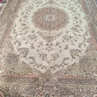 فرش ۹ متری کرمی