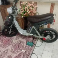 موتور سیکلت برقی