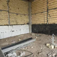 مغازه-200-متری-به-همراه-800-متر-زمین-پشت-مغازه