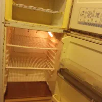 یخچال و مبل