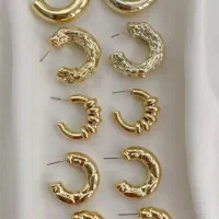 گوشواره های ترند دلبرانه|بدلیجات|شیراز, شاهچراغ|دیوار