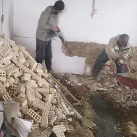 تخریب ساختمان .گودبرداری .کندن چاه.بنایی.گچکاری