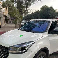 شیشه دودی و شبرنگ تخصصی|خدمات موتور و ماشین|همدان, |دیوار