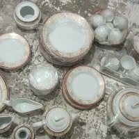 ظروف چینی هر آنچه ک در تصویر است