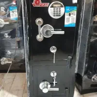 گاوصندوق متری رمز دیچتال جفت کلید