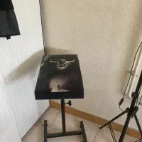 تخت|آرایشگاه و سالن‌های زیبایی|رشت, منظریه|دیوار