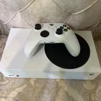 xbox series s  500 gb رنگ سفید  در حد نو