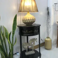 ست میز و آباژور