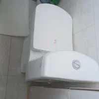 توالت فرنگی سفید