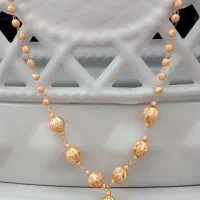 گردن بند و گوشواره