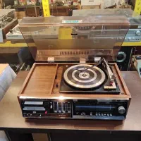 فروش و تعمیرات تخصصی گرامافون رادیو کاست ریل مبله|کلکسیون اشیاء عتیقه|تهران, صادقیه|دیوار